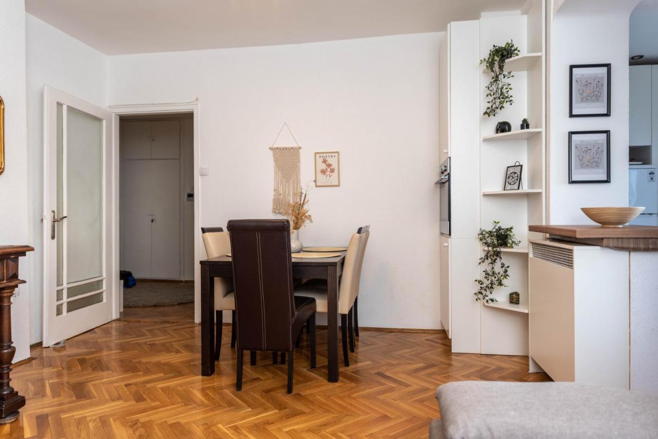 Sweet House Parlament Apartment Beograd Ngoại thất bức ảnh
