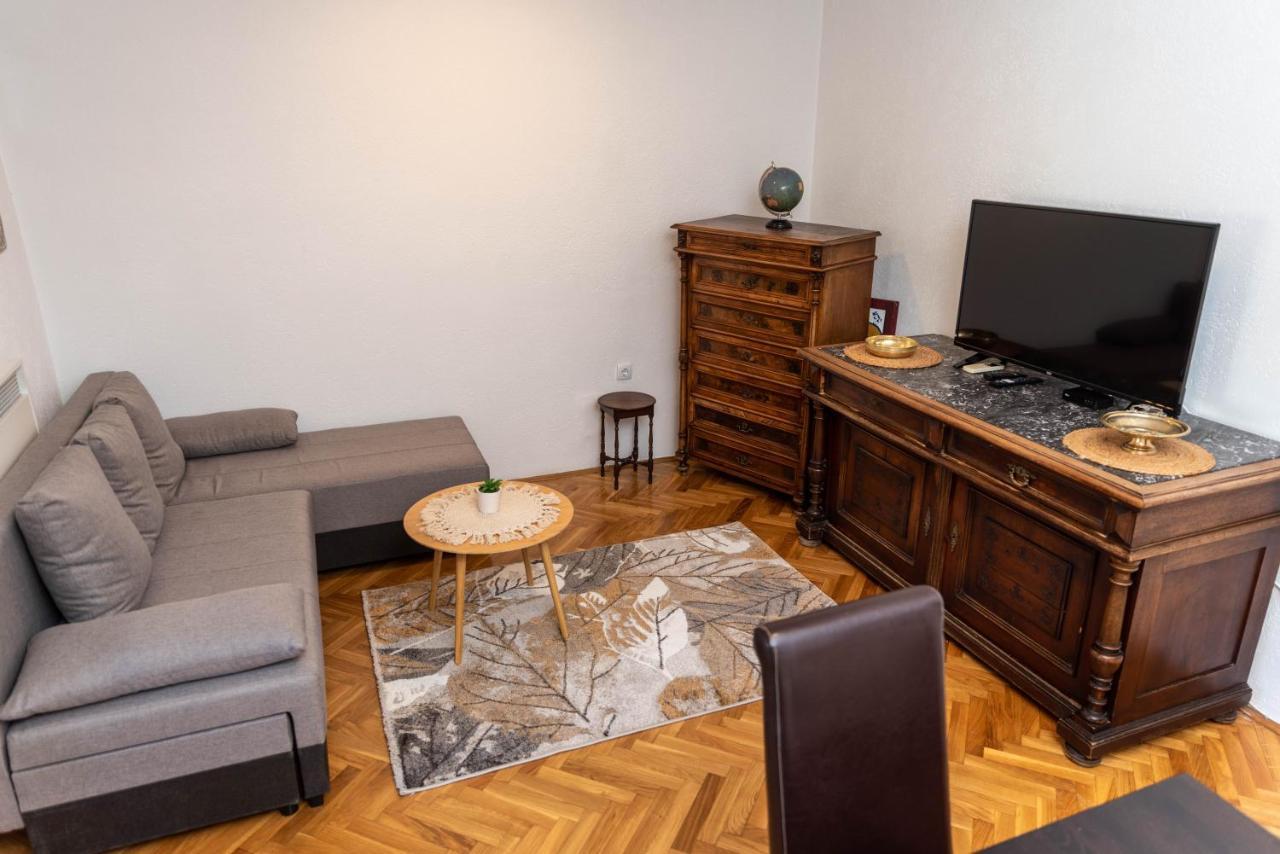 Sweet House Parlament Apartment Beograd Ngoại thất bức ảnh